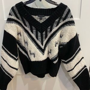 Long sleeve chunky sweater